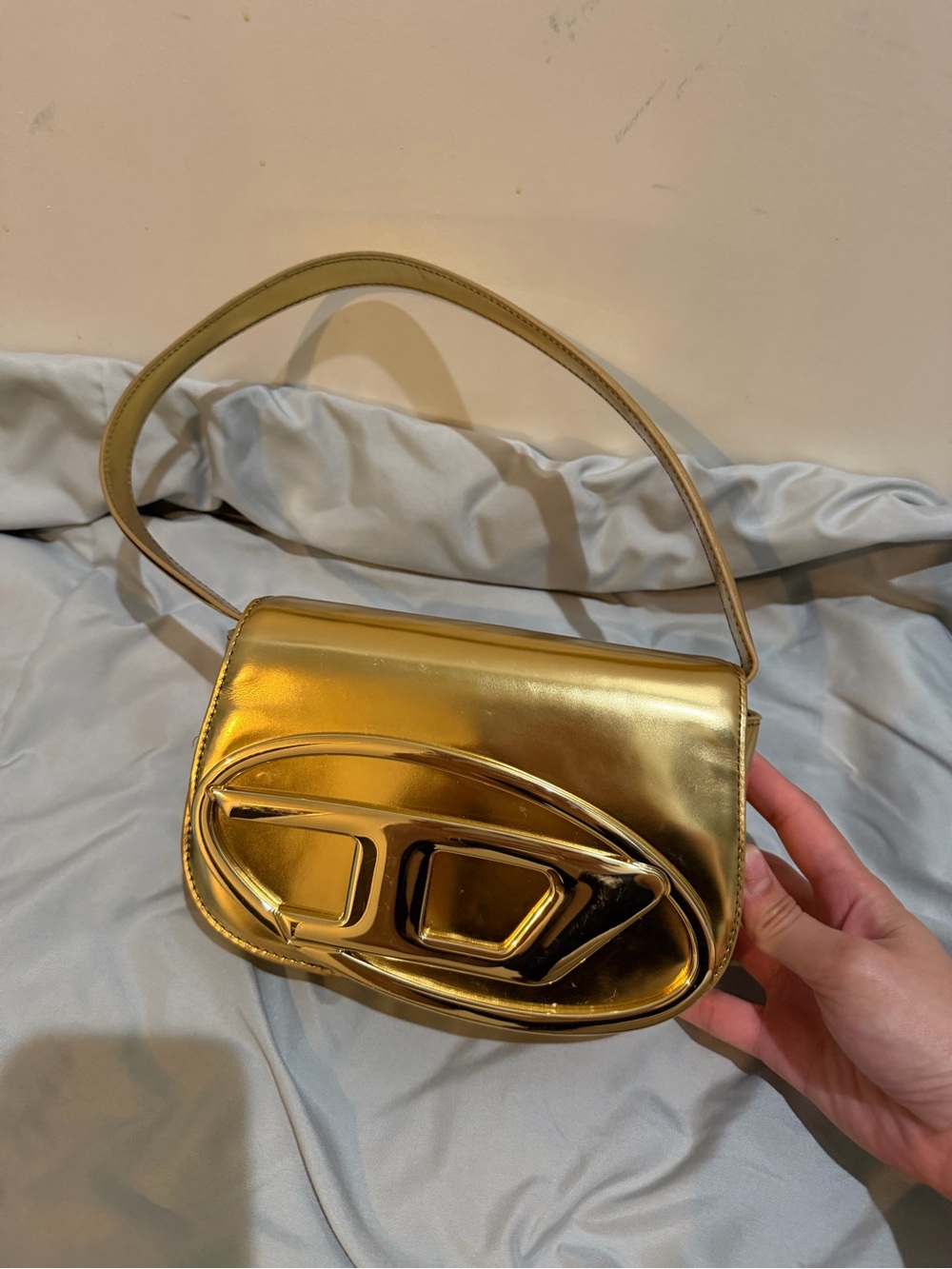 Diesel Metallic Gold Shoulder Bag - Picture 2 of 6